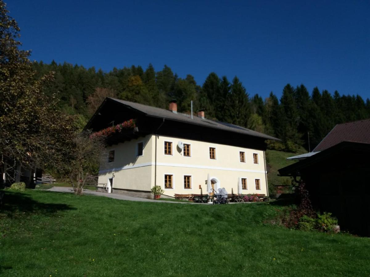 Bed and Breakfast Köstlhof, Familie Hassler Oberdrauburg Exterior foto